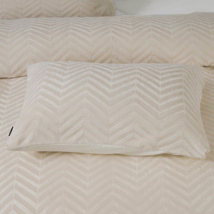 Chevron Teddy Créme 200 x 200/220
