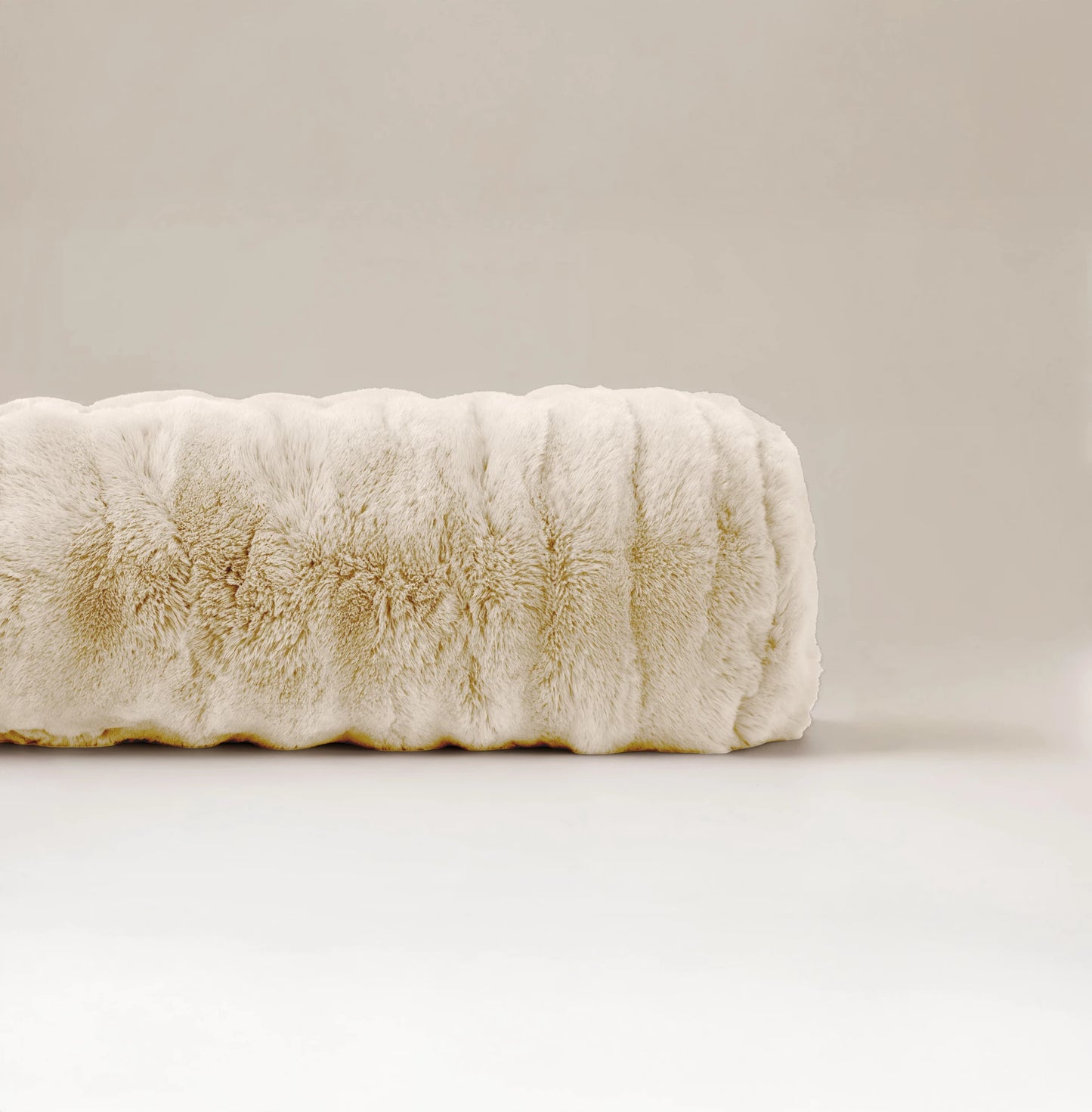 Bodypillow Pompom Beige 140 x 20