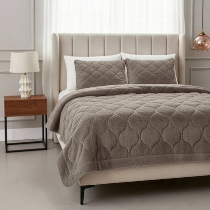 Lazy Dekbed Teddy Taupe/Grijs 240 x 200 Met Luxe Kussenslopen